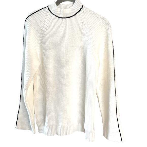 NWT REVOLVE & MINIMALIST lovers COMMENSE white sweater w black piping S - Picture 3 of 10